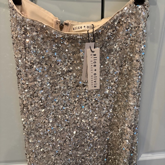 ALICE+OLIVIA SEQUINED SKIRT - Picture 11 of 15